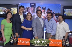 Desde la izquierda, Nelva Peláez, Iván Valdez, Tammy Reynoso, David Collado, Manny Pérez y Rafael Núñez.