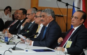 El presidente del PRD, Miguel Vargas Maldonado, durante su intervención en el seminario electoral.