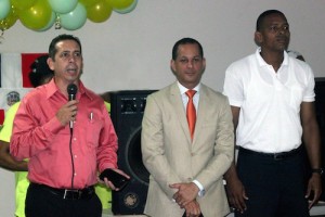 Desde la izquierda, Diego Pesqueira, Jorge Minaya y Luis Acevedo.
