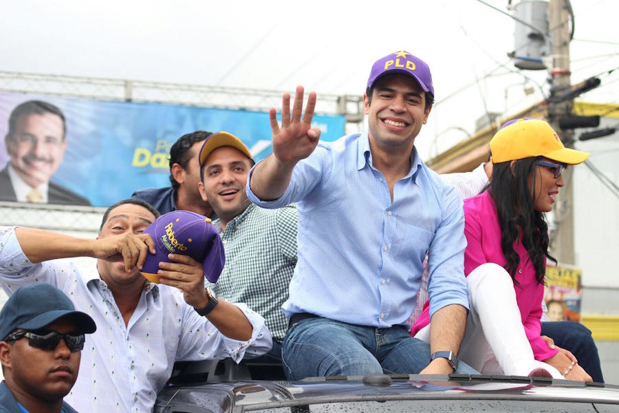 Roberto Ángel Salcedo ha tenido una participación activa en el actual proceso electoral, en apoyo a la candidatura de su padre, Roberto Salcedo.